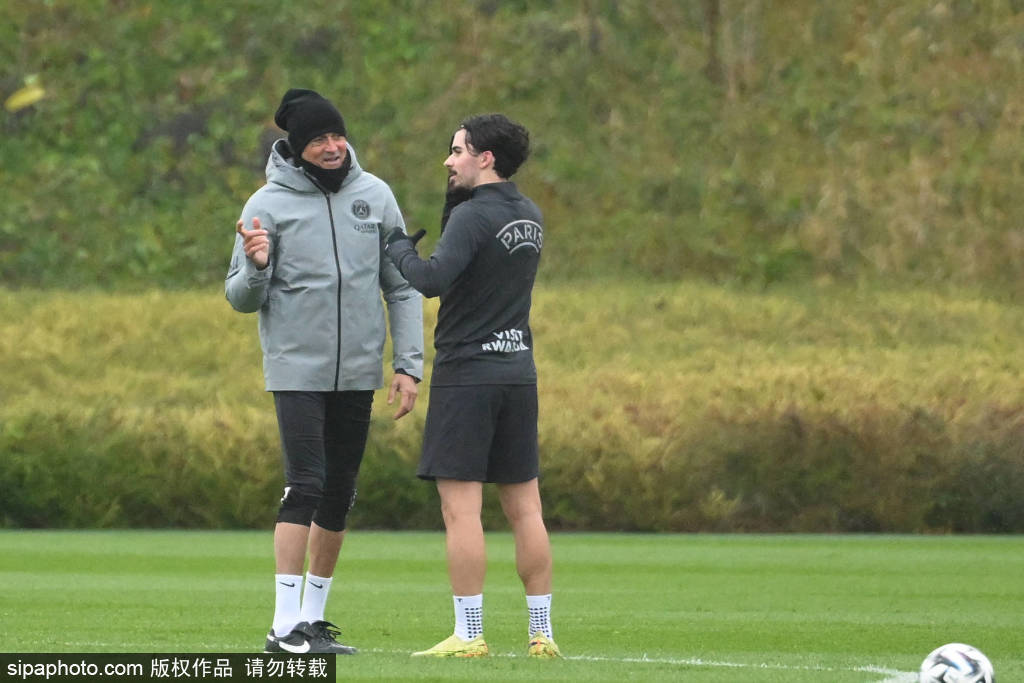 梅西在巴黎的最后一舞：他的传奇如何影响了法甲的格局？